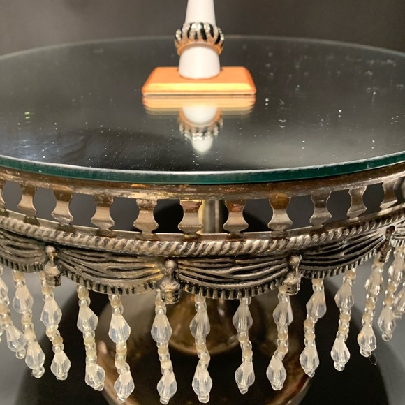 Like New: Zebra statement Ring - 8.5 - Picture 3 of 8